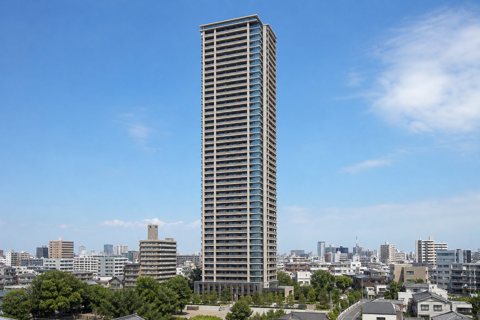 ウェリス上本町ローレルタワーの外観イメージ