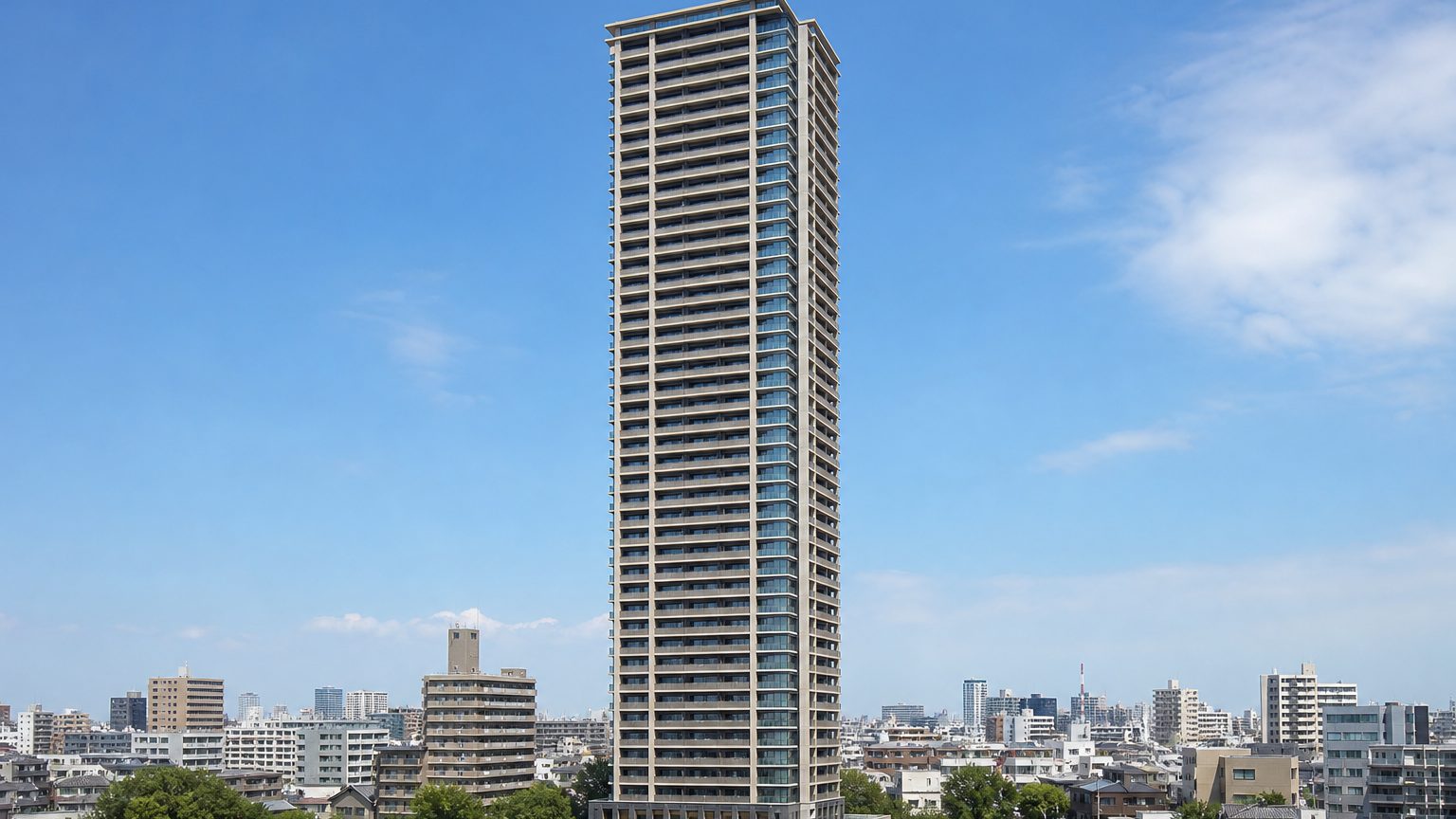 ウェリス上本町ローレルタワーの外観イメージ